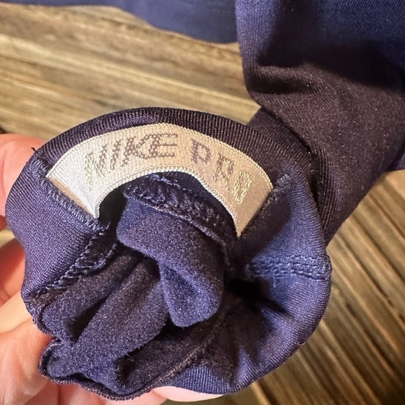 Nike Pro Pullover Shirt Womens Purple 1/4 Zip Pullover Yoga • Running - Picture 6 of 7